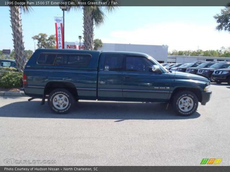 Moss Green Pearl / Tan 1996 Dodge Ram 1500 ST Extended Cab