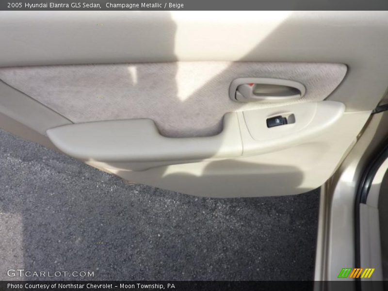 Champagne Metallic / Beige 2005 Hyundai Elantra GLS Sedan