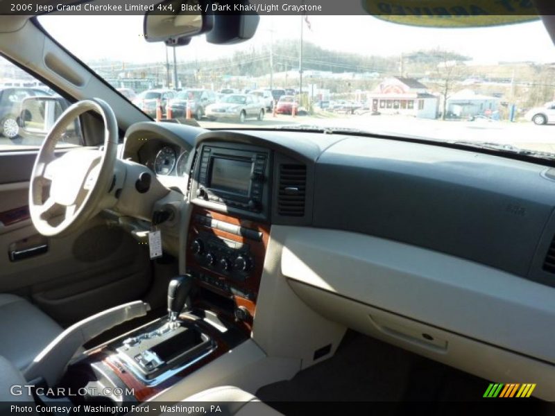 Black / Dark Khaki/Light Graystone 2006 Jeep Grand Cherokee Limited 4x4