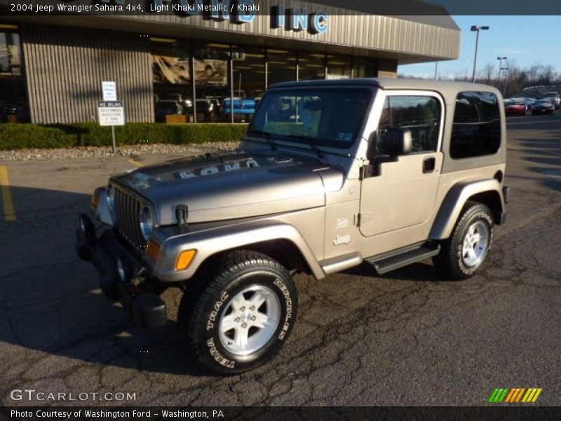 Light Khaki Metallic / Khaki 2004 Jeep Wrangler Sahara 4x4