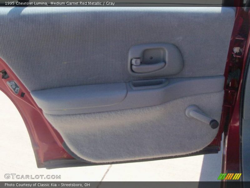 Medium Garnet Red Metallic / Gray 1995 Chevrolet Lumina