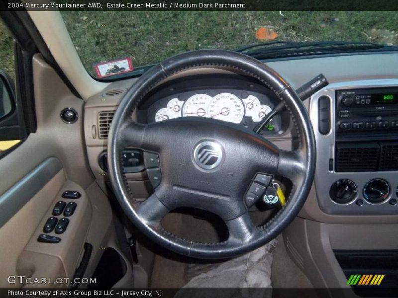 Estate Green Metallic / Medium Dark Parchment 2004 Mercury Mountaineer AWD