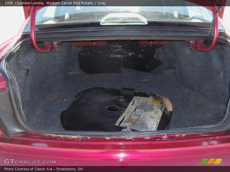 Medium Garnet Red Metallic / Gray 1995 Chevrolet Lumina