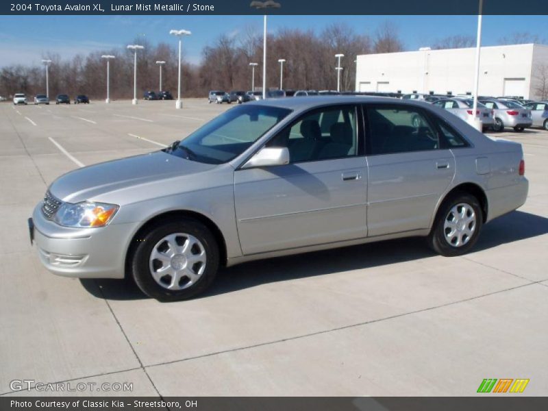 Lunar Mist Metallic / Stone 2004 Toyota Avalon XL