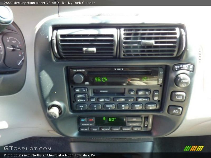 Black / Dark Graphite 2000 Mercury Mountaineer V8 AWD