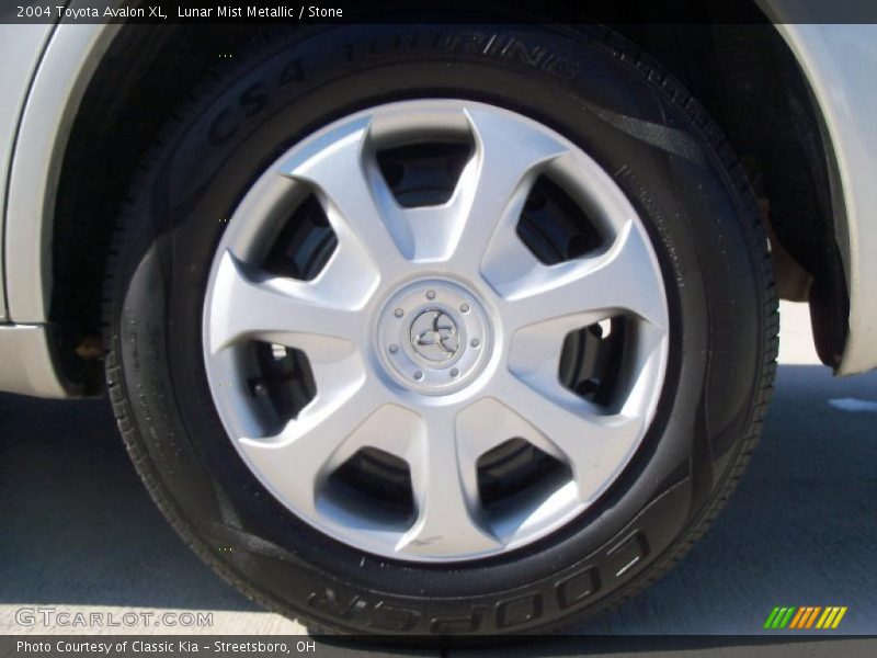 Lunar Mist Metallic / Stone 2004 Toyota Avalon XL