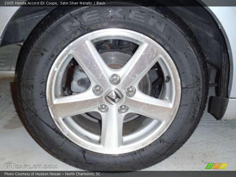 Satin Silver Metallic / Black 2005 Honda Accord EX Coupe