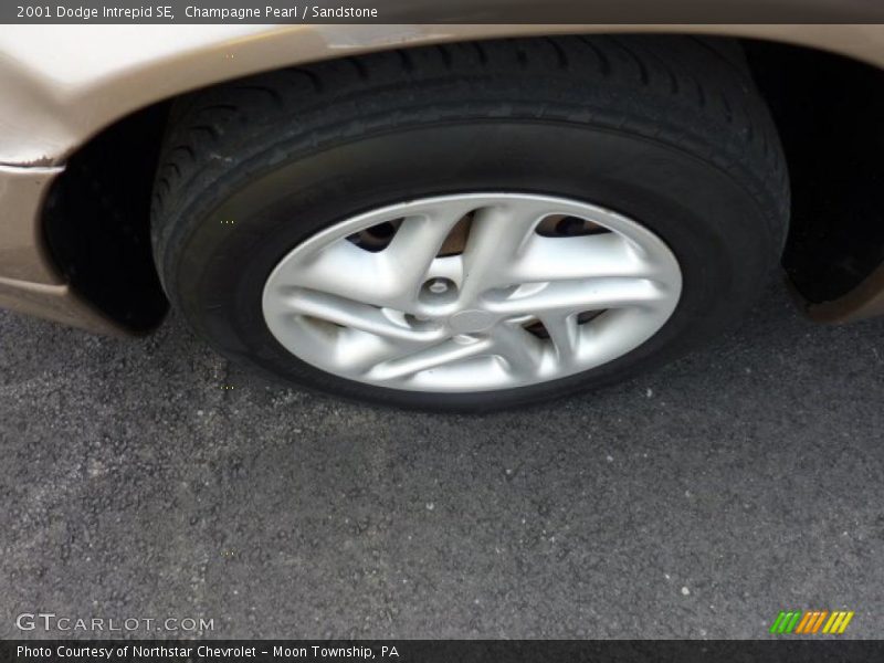 Champagne Pearl / Sandstone 2001 Dodge Intrepid SE