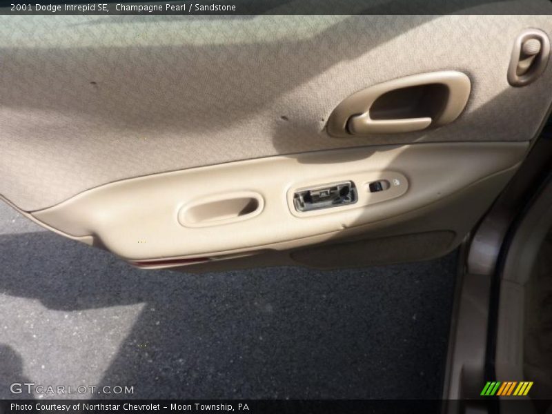 Champagne Pearl / Sandstone 2001 Dodge Intrepid SE