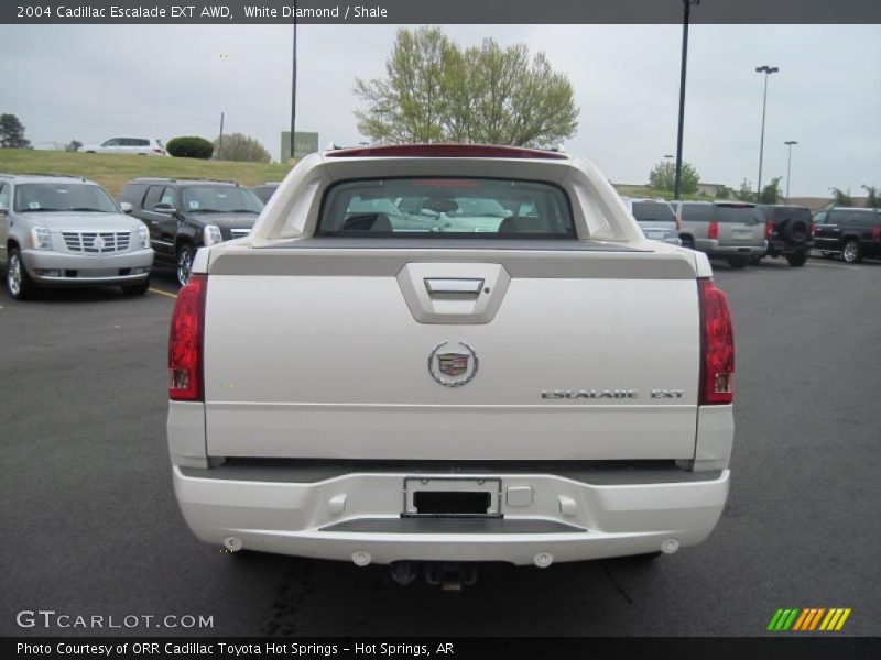 White Diamond / Shale 2004 Cadillac Escalade EXT AWD