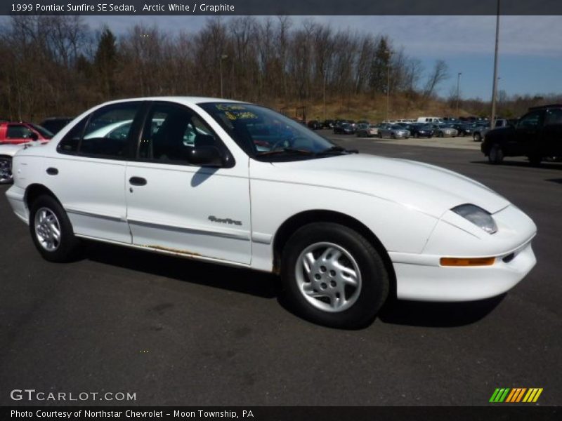 Arctic White / Graphite 1999 Pontiac Sunfire SE Sedan