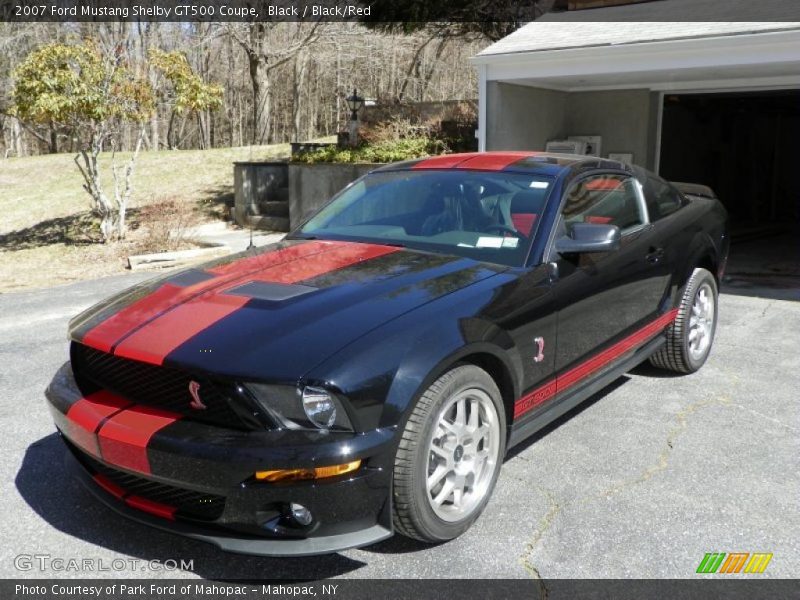 Front 3/4 View of 2007 Mustang Shelby GT500 Coupe