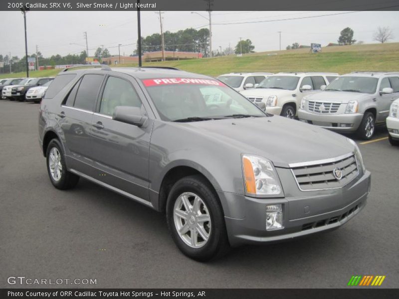 Front 3/4 View of 2005 SRX V6