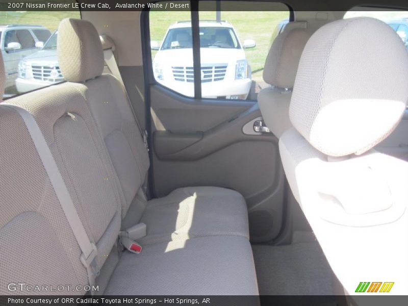 Avalanche White / Desert 2007 Nissan Frontier LE Crew Cab