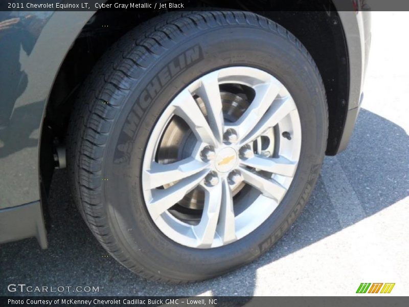 Cyber Gray Metallic / Jet Black 2011 Chevrolet Equinox LT