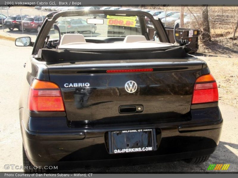 Black / Beige 2001 Volkswagen Cabrio GLS