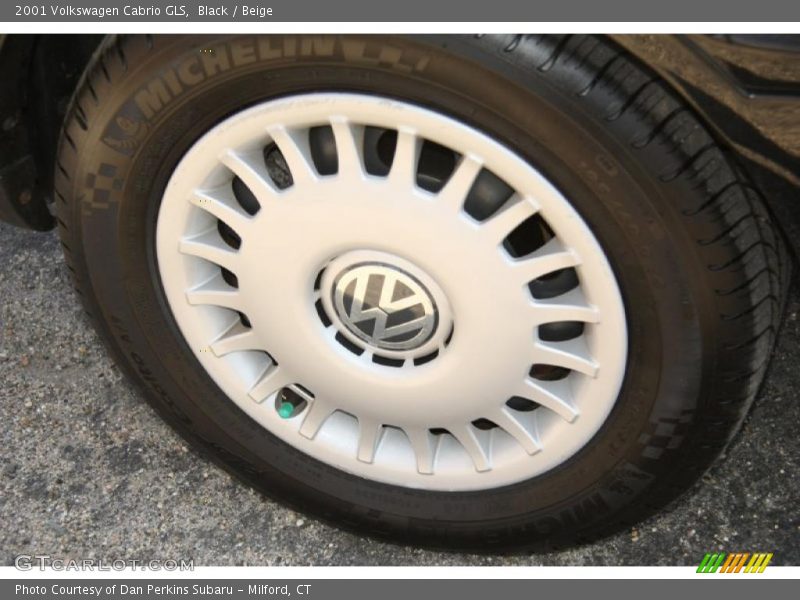  2001 Cabrio GLS Wheel
