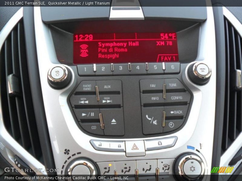 Quicksilver Metallic / Light Titanium 2011 GMC Terrain SLE