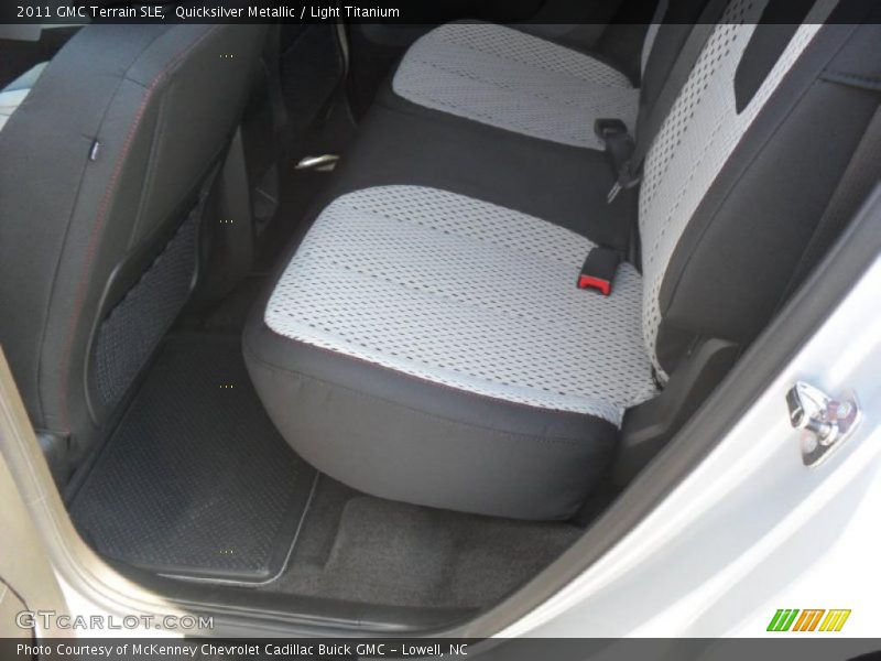 Quicksilver Metallic / Light Titanium 2011 GMC Terrain SLE