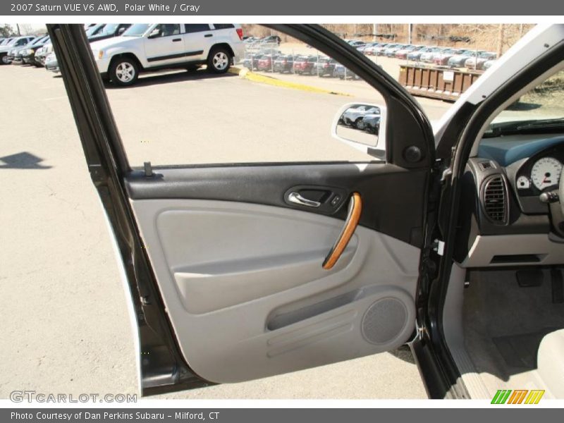 Polar White / Gray 2007 Saturn VUE V6 AWD