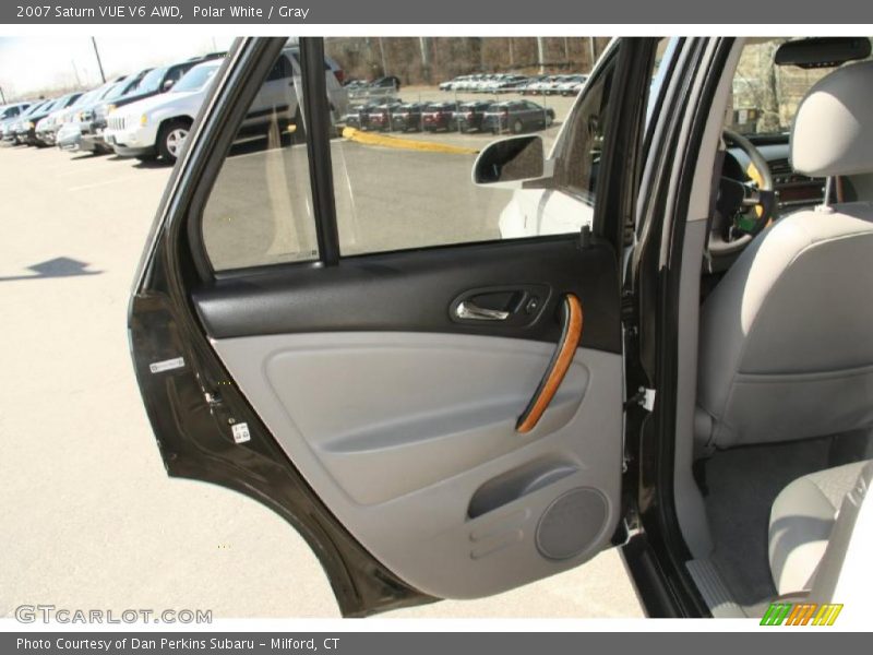 Polar White / Gray 2007 Saturn VUE V6 AWD