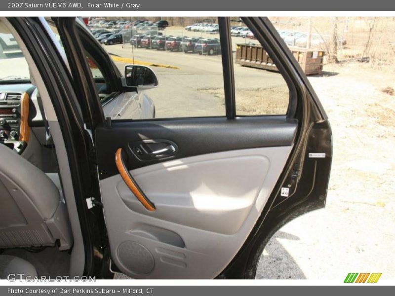 Polar White / Gray 2007 Saturn VUE V6 AWD
