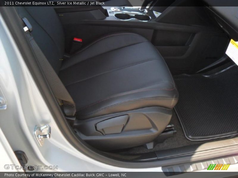 Silver Ice Metallic / Jet Black 2011 Chevrolet Equinox LTZ