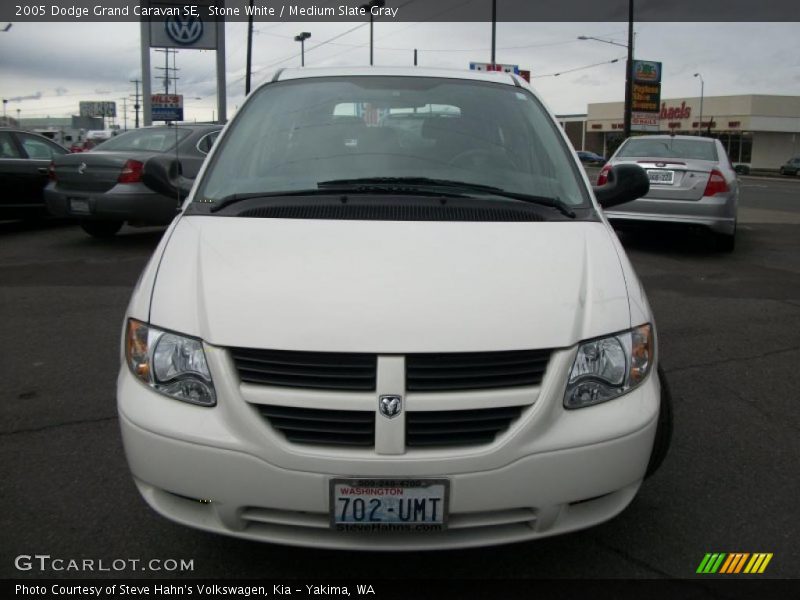 Stone White / Medium Slate Gray 2005 Dodge Grand Caravan SE