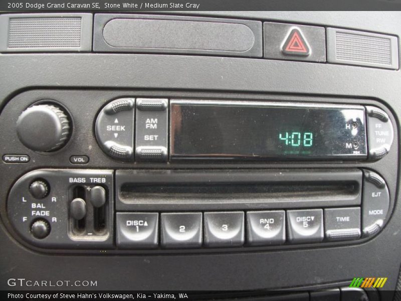 Stone White / Medium Slate Gray 2005 Dodge Grand Caravan SE