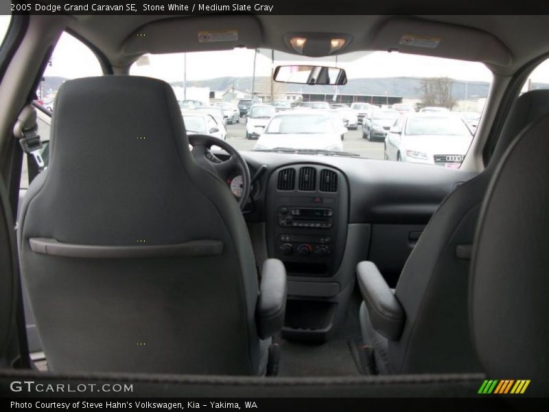 Stone White / Medium Slate Gray 2005 Dodge Grand Caravan SE
