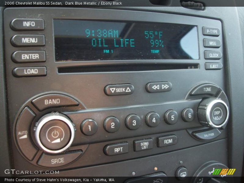 Controls of 2006 Malibu SS Sedan
