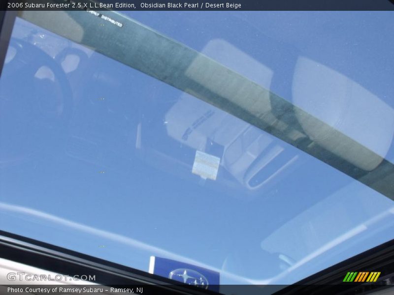 Sunroof of 2006 Forester 2.5 X L.L.Bean Edition