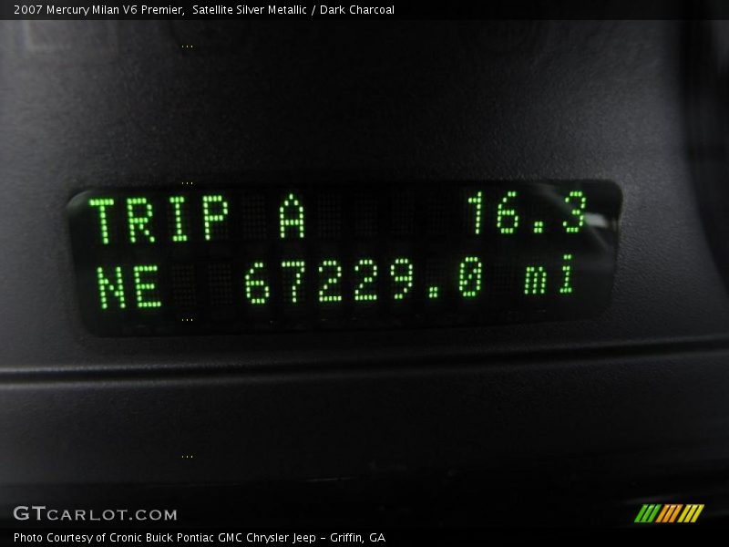Satellite Silver Metallic / Dark Charcoal 2007 Mercury Milan V6 Premier