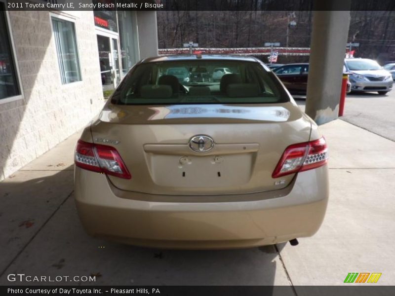 Sandy Beach Metallic / Bisque 2011 Toyota Camry LE