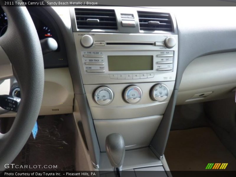 Sandy Beach Metallic / Bisque 2011 Toyota Camry LE