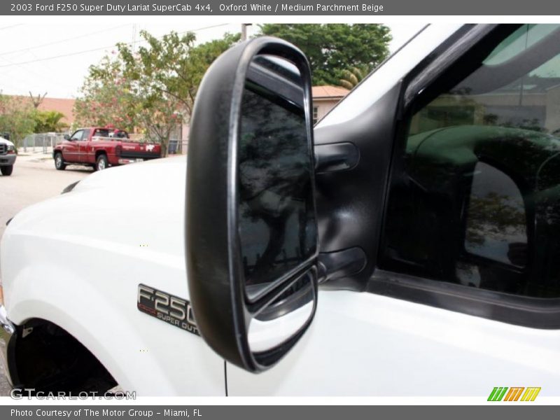 Oxford White / Medium Parchment Beige 2003 Ford F250 Super Duty Lariat SuperCab 4x4