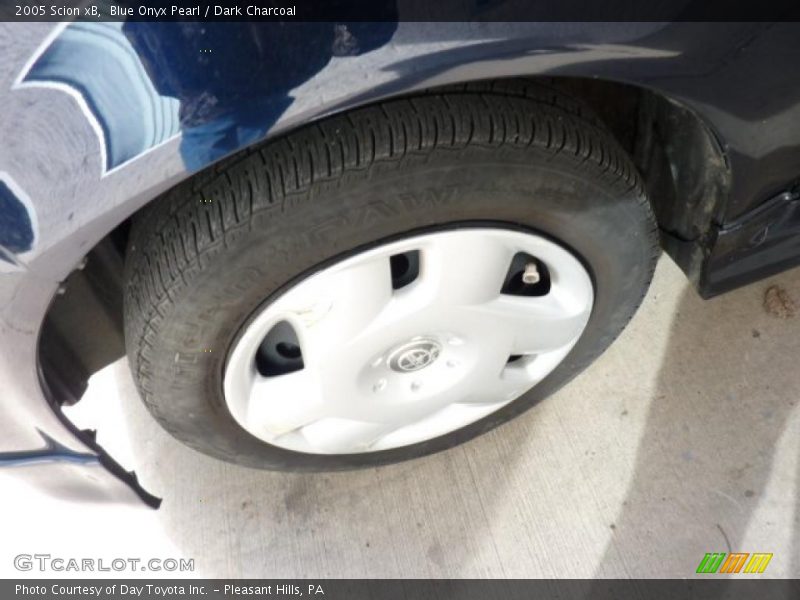 Blue Onyx Pearl / Dark Charcoal 2005 Scion xB