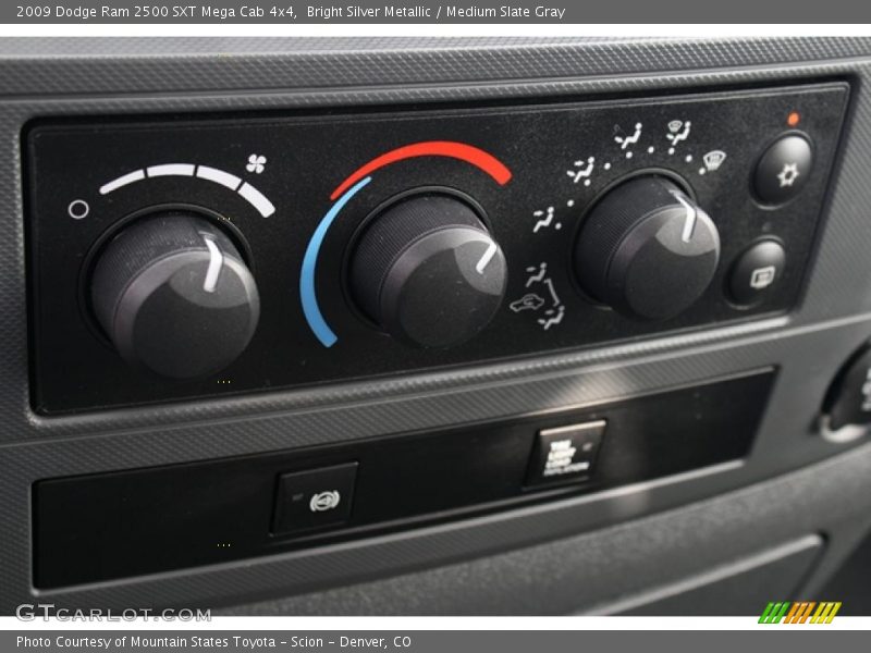 Controls of 2009 Ram 2500 SXT Mega Cab 4x4