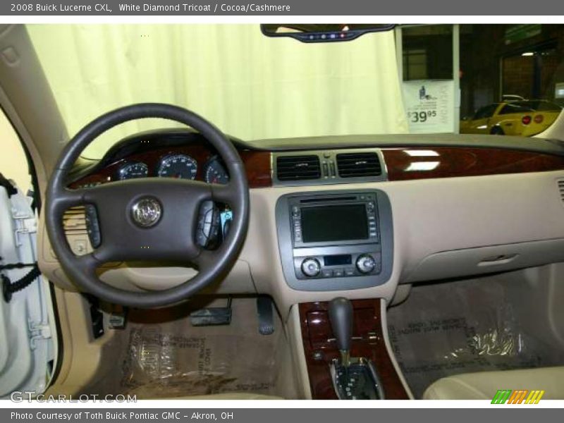 White Diamond Tricoat / Cocoa/Cashmere 2008 Buick Lucerne CXL