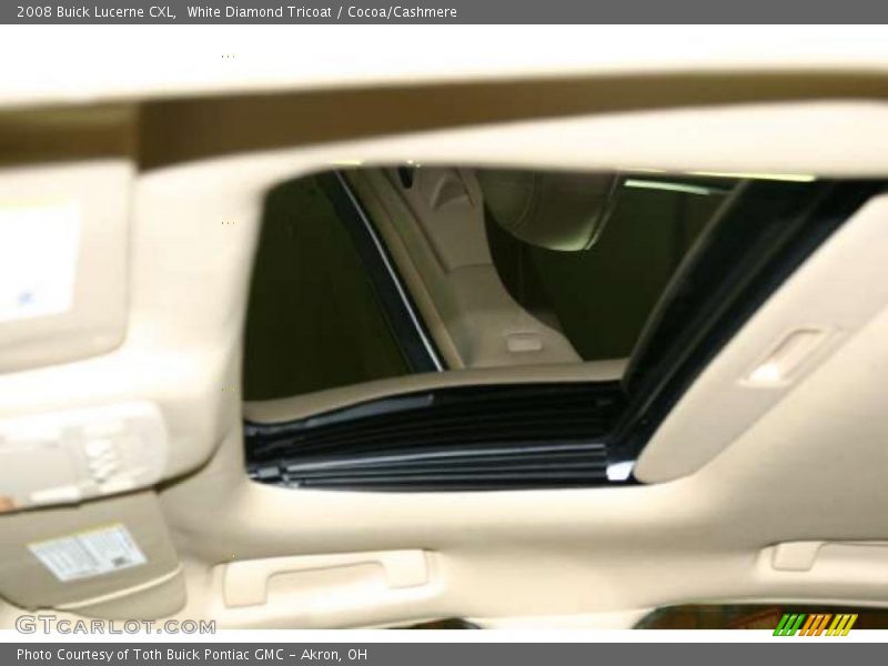 White Diamond Tricoat / Cocoa/Cashmere 2008 Buick Lucerne CXL
