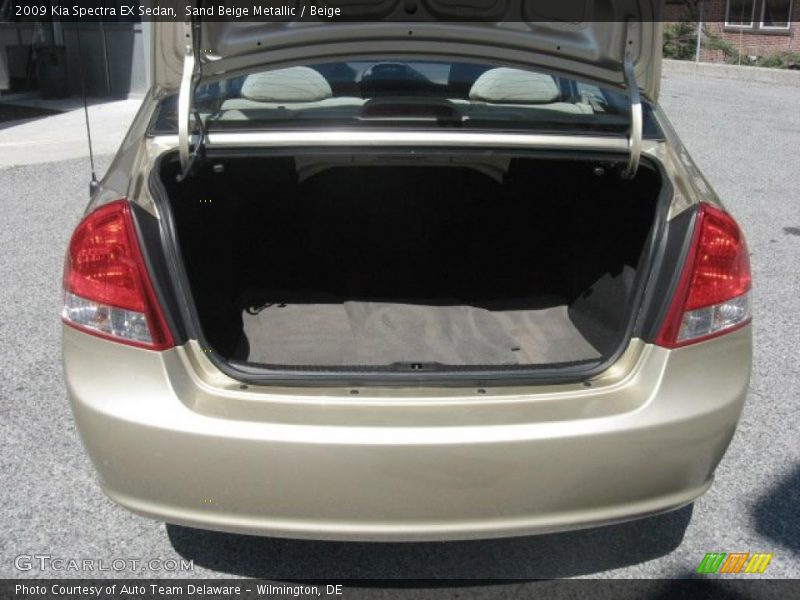 Sand Beige Metallic / Beige 2009 Kia Spectra EX Sedan