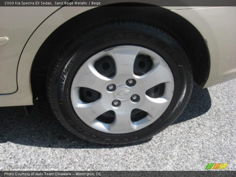 Sand Beige Metallic / Beige 2009 Kia Spectra EX Sedan
