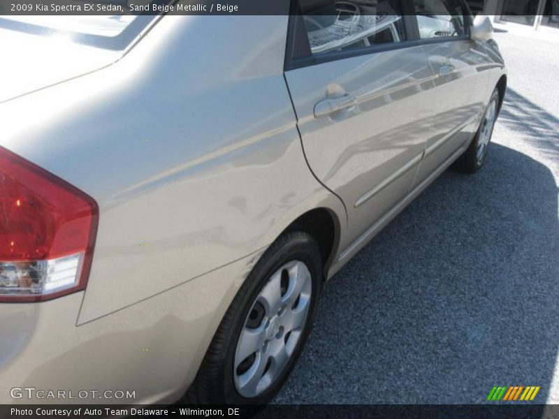 Sand Beige Metallic / Beige 2009 Kia Spectra EX Sedan