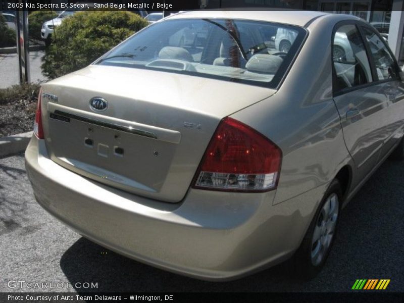 Sand Beige Metallic / Beige 2009 Kia Spectra EX Sedan