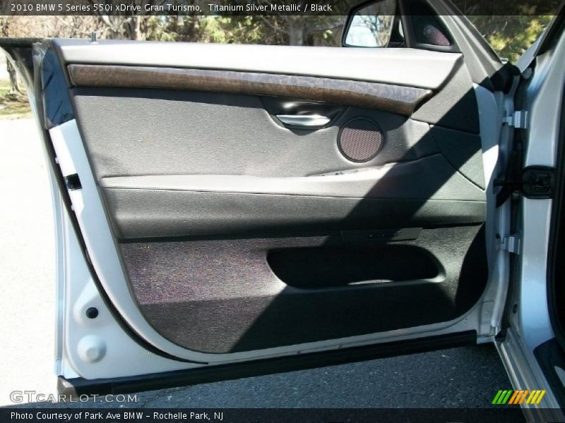 Titanium Silver Metallic / Black 2010 BMW 5 Series 550i xDrive Gran Turismo