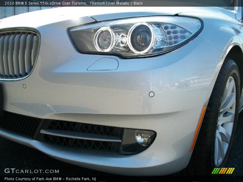 Titanium Silver Metallic / Black 2010 BMW 5 Series 550i xDrive Gran Turismo