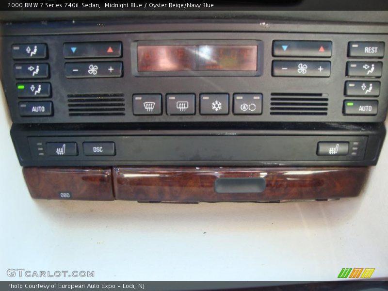 Midnight Blue / Oyster Beige/Navy Blue 2000 BMW 7 Series 740iL Sedan