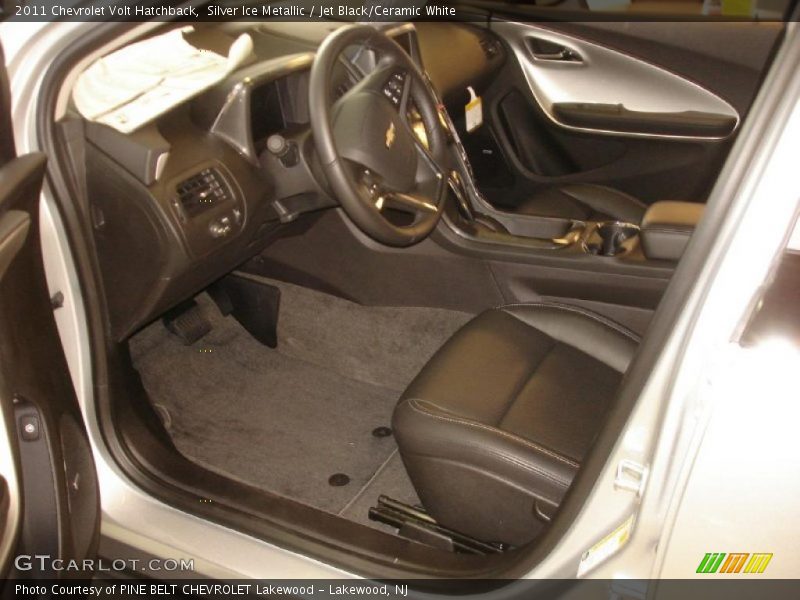  2011 Volt Hatchback Jet Black/Ceramic White Interior