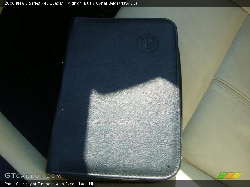 Midnight Blue / Oyster Beige/Navy Blue 2000 BMW 7 Series 740iL Sedan