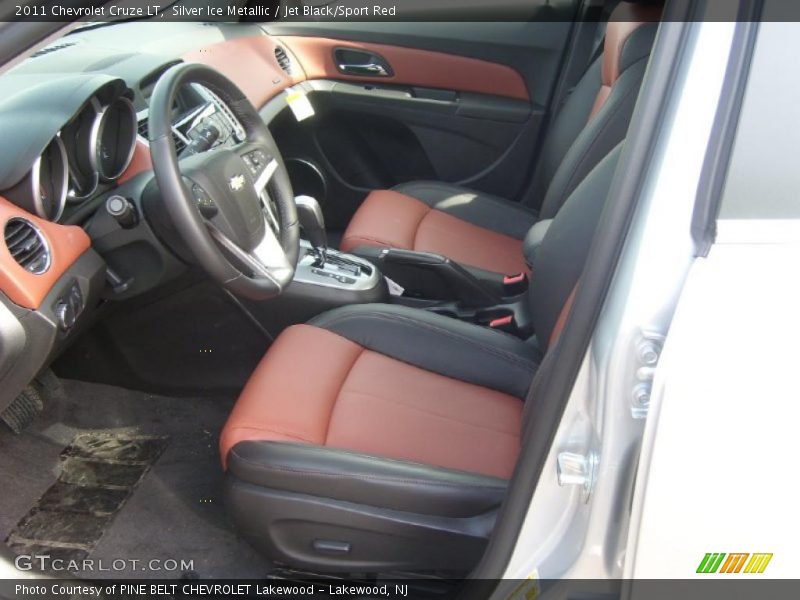 Silver Ice Metallic / Jet Black/Sport Red 2011 Chevrolet Cruze LT